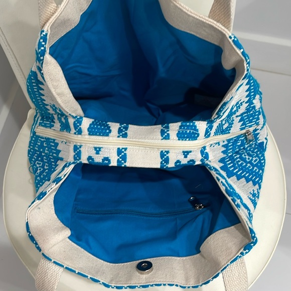 America & Beyond Cream/Blue/Turquoise Sparkly Beaded "Butterfly" Tote Bag - Picture 7 of 7